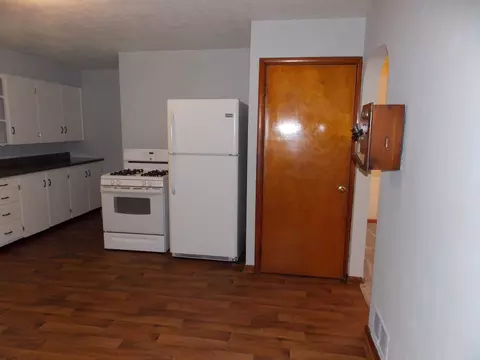 Kitchen - 210 E 4th St, Hoffman, IL 62250 photo 2 of 4