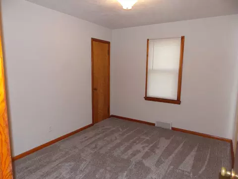 Bedroom - 210 E 4th St, Hoffman, IL 62250 photo 1 of 6