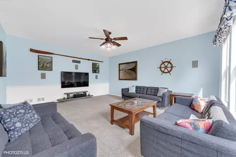 Living - 157 Primrose Ln, Bartlett, IL 60103 photo 1 of 1