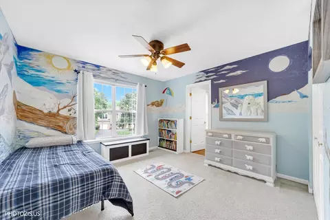 Bedroom - 157 Primrose Ln, Bartlett, IL 60103 photo 6 of 8