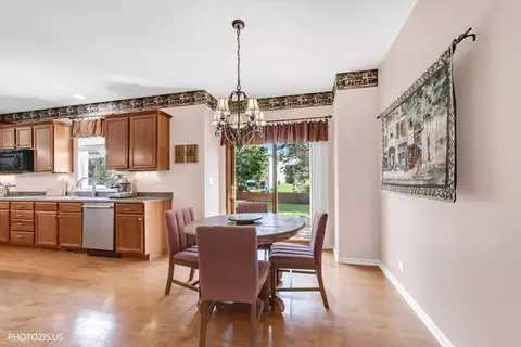 Dining - 157 Primrose Ln, Bartlett, IL 60103 photo 1 of 1