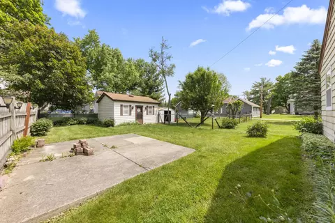 Exterior - 1406 Kaskaskia Ave, Elgin, IL 60123 photo 5 of 5