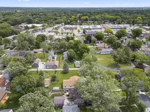 View/Area - 1406 Kaskaskia Ave, Elgin, IL 60123 photo 8 of 9