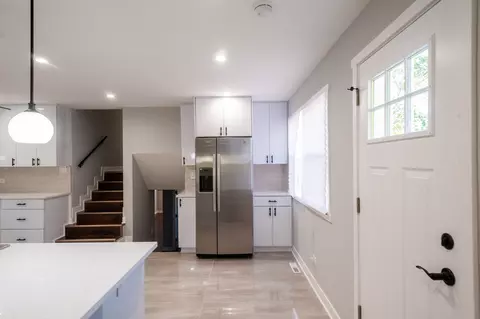Entry Way - 336 E 91st St, Chicago, IL 60619 photo 1 of 1