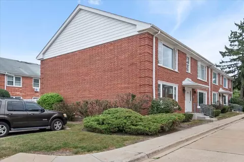 Other - Undisclosed, Glenview, IL 60025 photo 2 of 5