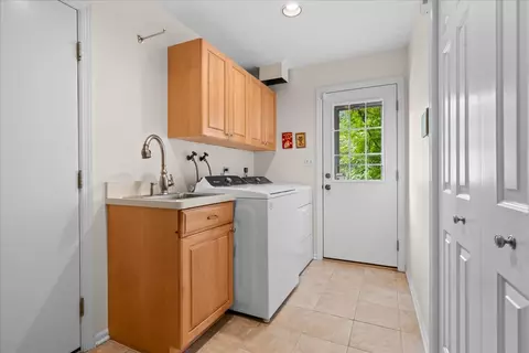 Other - 1745 E Summit Ct, Deerfield, IL 60015 photo 1 of 3