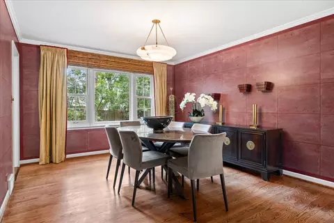 Dining - 1745 E Summit Ct, Deerfield, IL 60015 photo 2 of 3