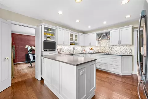 Kitchen - 1745 E Summit Ct, Deerfield, IL 60015 photo 1 of 3