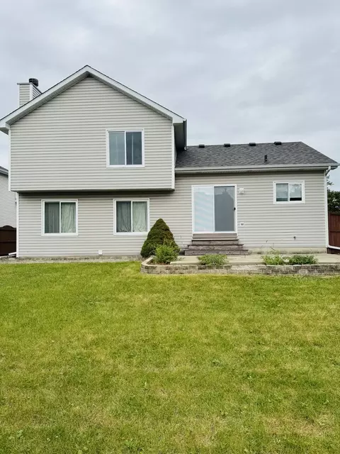 Exterior - 5708 Brosam Dr, Plainfield, IL 60586 photo 2 of 3