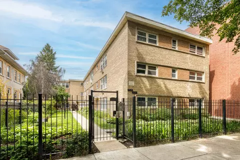 1536 W Pratt Blvd #3D, Chicago, IL 60626