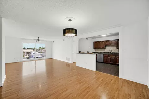 Living - 7347 W 79th Pl #3C, Bridgeview, IL 60455 photo 4 of 4