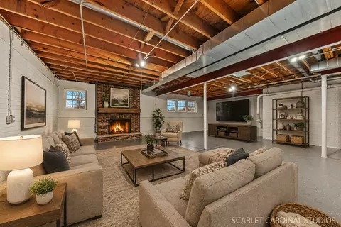 Living - 1502 Cherry Rd, Oswego, IL 60543 photo 6 of 6