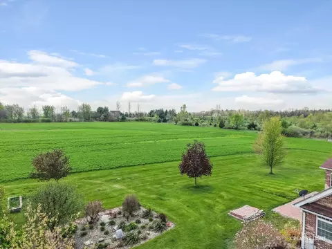 View/Area - 1502 Cherry Rd, Oswego, IL 60543 photo 6 of 7