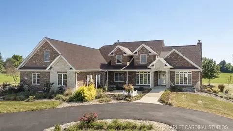 Exterior - 1502 Cherry Rd, Oswego, IL 60543 photo 3 of 9
