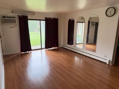 495 Mchenry Rd #1B, Wheeling, IL 60090 photo 3