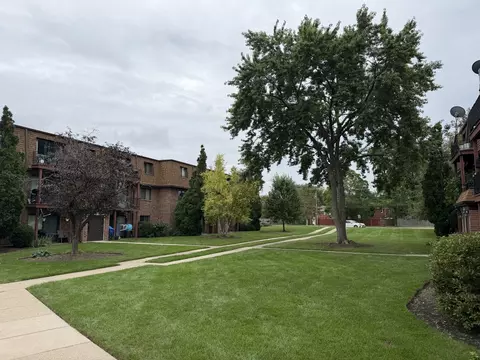 495 Mchenry Rd #1B, Wheeling, IL 60090 photo 9