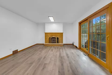 Living - 1177 Meadow Ln, Elgin, IL 60123 photo 2 of 2