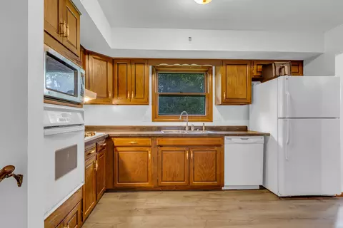 Kitchen - 1177 Meadow Ln, Elgin, IL 60123 photo 1 of 1