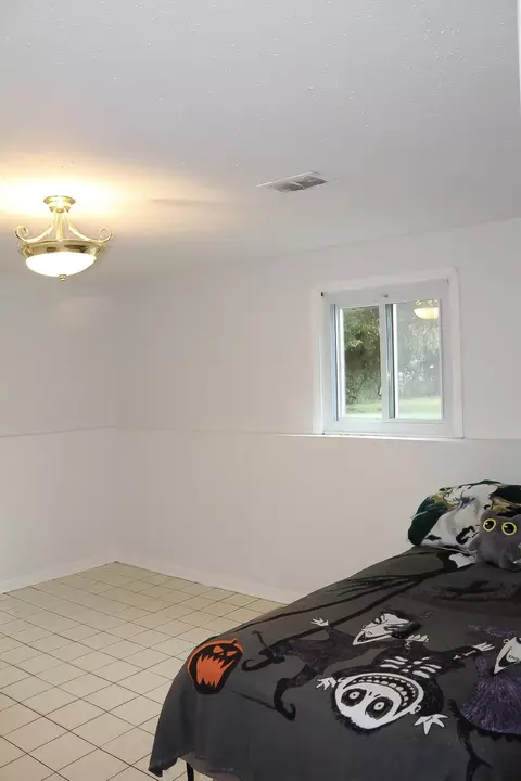 Bedroom - 409 E Cherry Hl, Addison, IL 60101 photo 6 of 6