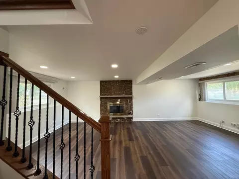 Living - 1230 Durham Dr, Wheaton, IL 60189 photo 3 of 4