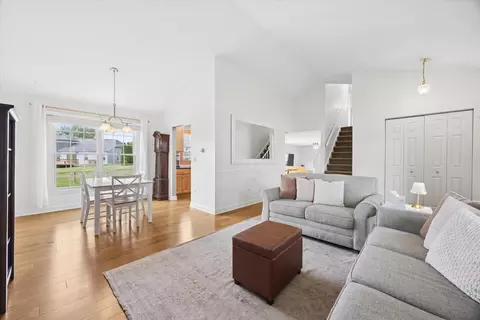 Other - 2174 Stirrup Ln, Wheaton, IL 60189 photo 2 of 7