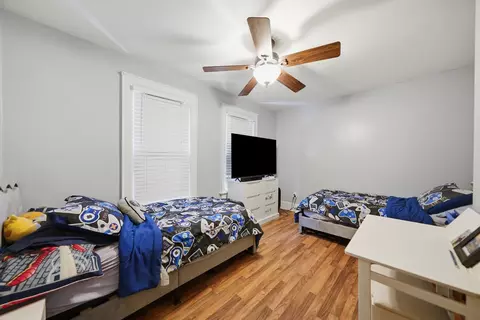 Bedroom - 483 Barrett St, Elgin, IL 60120 photo 2 of 3