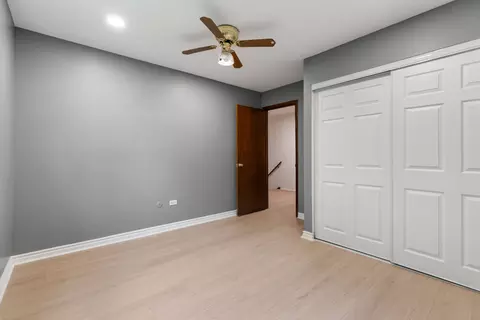 Bedroom - 1465 Jasper Dr, Wheaton, IL 60189 photo 2 of 4