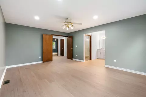 Other - 1465 Jasper Dr, Wheaton, IL 60189 photo 3 of 6