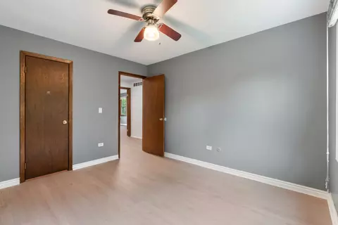 Bedroom - 1465 Jasper Dr, Wheaton, IL 60189 photo 4 of 4