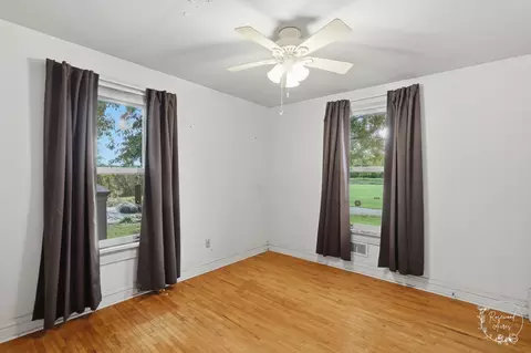 Bedroom - 104 E Cleveland St, Cullom, IL 60929 photo 1 of 6