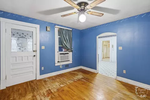 Living - 104 E Cleveland St, Cullom, IL 60929 photo 2 of 5