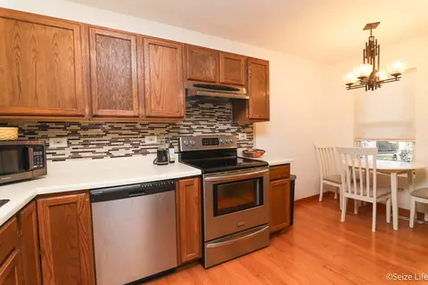 Kitchen - 421 Johnson St #421, Marengo, IL 60152 photo 2 of 3