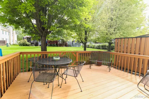 Exterior - 421 Johnson St #421, Marengo, IL 60152 photo 1 of 3