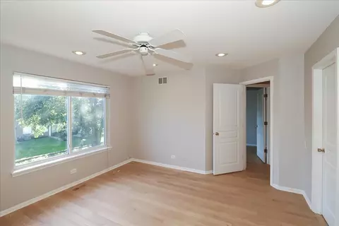 Bedroom - 1505 Spaulding Rd, Bartlett, IL 60103 photo 1 of 3
