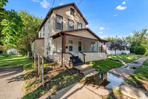2947 13th Ave, Rock Island, IL 61201