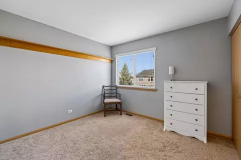 Bedroom - 10166 Compton Dr, Huntley, IL 60142 photo 2 of 4
