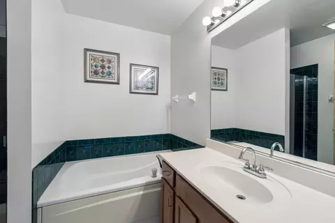 Bath - 10166 Compton Dr, Huntley, IL 60142 photo 1 of 2