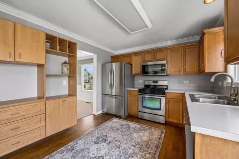 Kitchen - 10166 Compton Dr, Huntley, IL 60142 photo 2 of 2