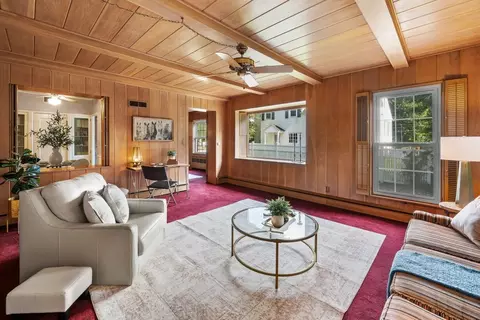 Living - 2601 12th St, Moline, IL 61265 photo 4 of 6