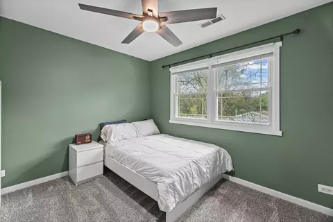 Bedroom - 5216 Palm St, Mchenry, IL 60051 photo 5 of 6