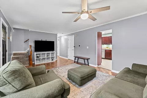 Living - 5216 Palm St, Mchenry, IL 60051 photo 2 of 2
