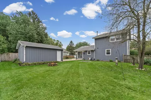 Exterior - 5216 Palm St, Mchenry, IL 60051 photo 4 of 4