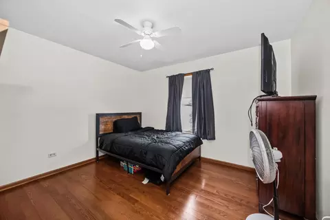 Bedroom - 5509 Salma St, Plainfield, IL 60586 photo 6 of 6