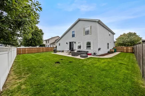 Exterior - 5509 Salma St, Plainfield, IL 60586 photo 4 of 4