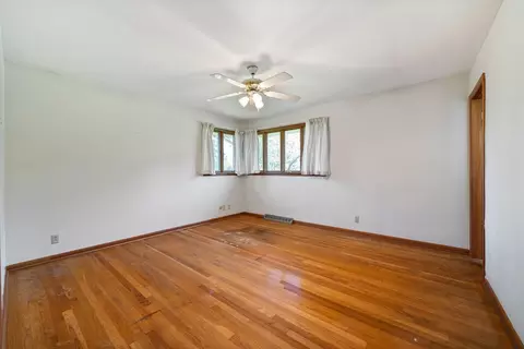Bedroom - 29 Brookside Ln, Bristol, IL 60512 photo 1 of 3