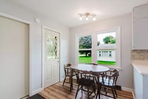Dining - 115 E 7th St, Gridley, IL 61744 photo 1 of 1