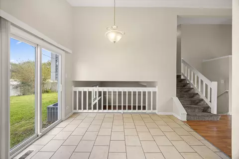 Dining - 239 Willow Rd, Matteson, IL 60443 photo 1 of 1