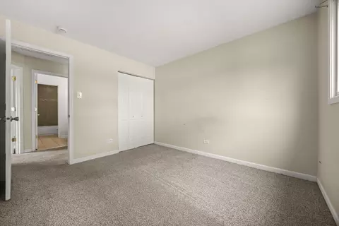 Bedroom - 239 Willow Rd, Matteson, IL 60443 photo 2 of 6