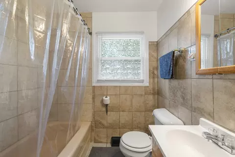 Bath - 206 S 3rd St, Malta, IL 60150 photo 1 of 1