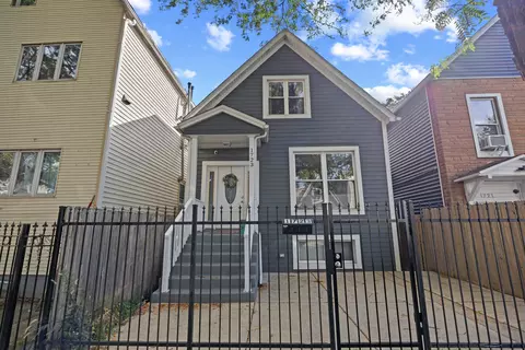 1723 N Kimball Ave, Chicago, IL 60647